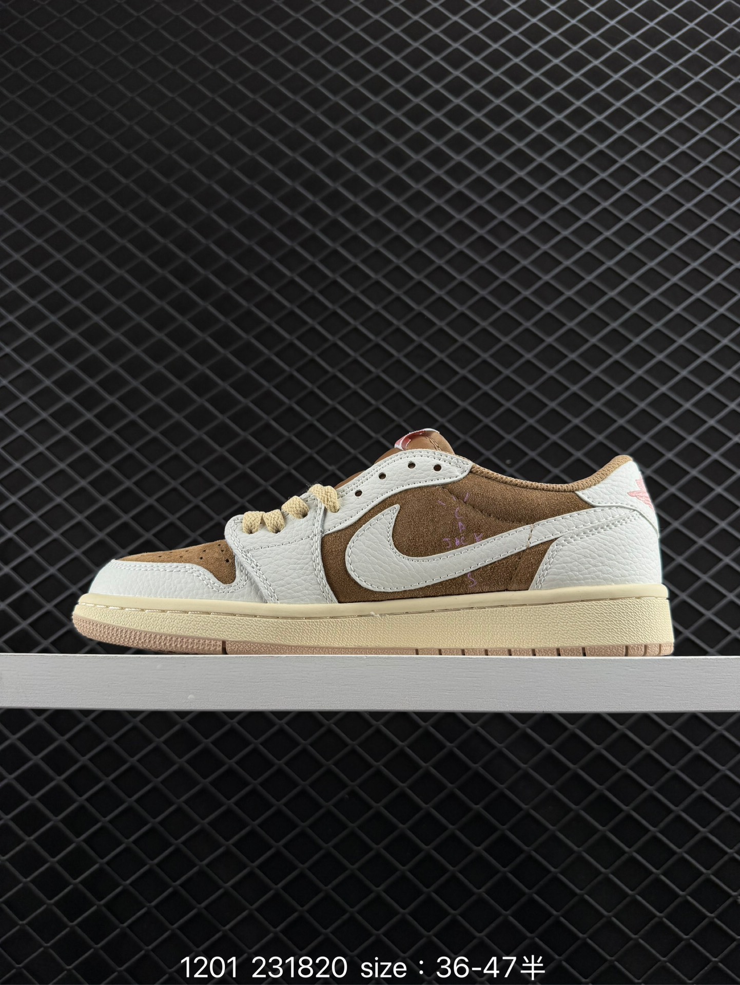 Travis Scott x Air Jordan 1 Low